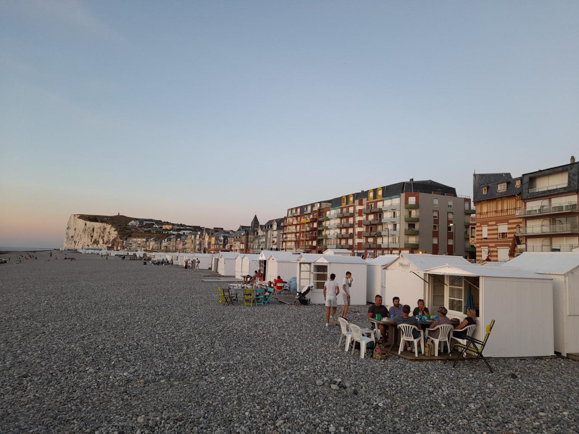 "Le Juguili" 46M2 En Front De Mer - 4 Personnes - Animaux Ok - Entierement Renove - Haut De Gamme - Wifi Mers-les-Bains Dış mekan fotoğraf